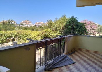 Balcone - Villa via Arezzo, Ardea - foto 3