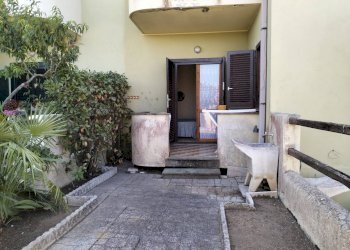 Giardino posteriore - Villa via Arezzo, Ardea - foto 22