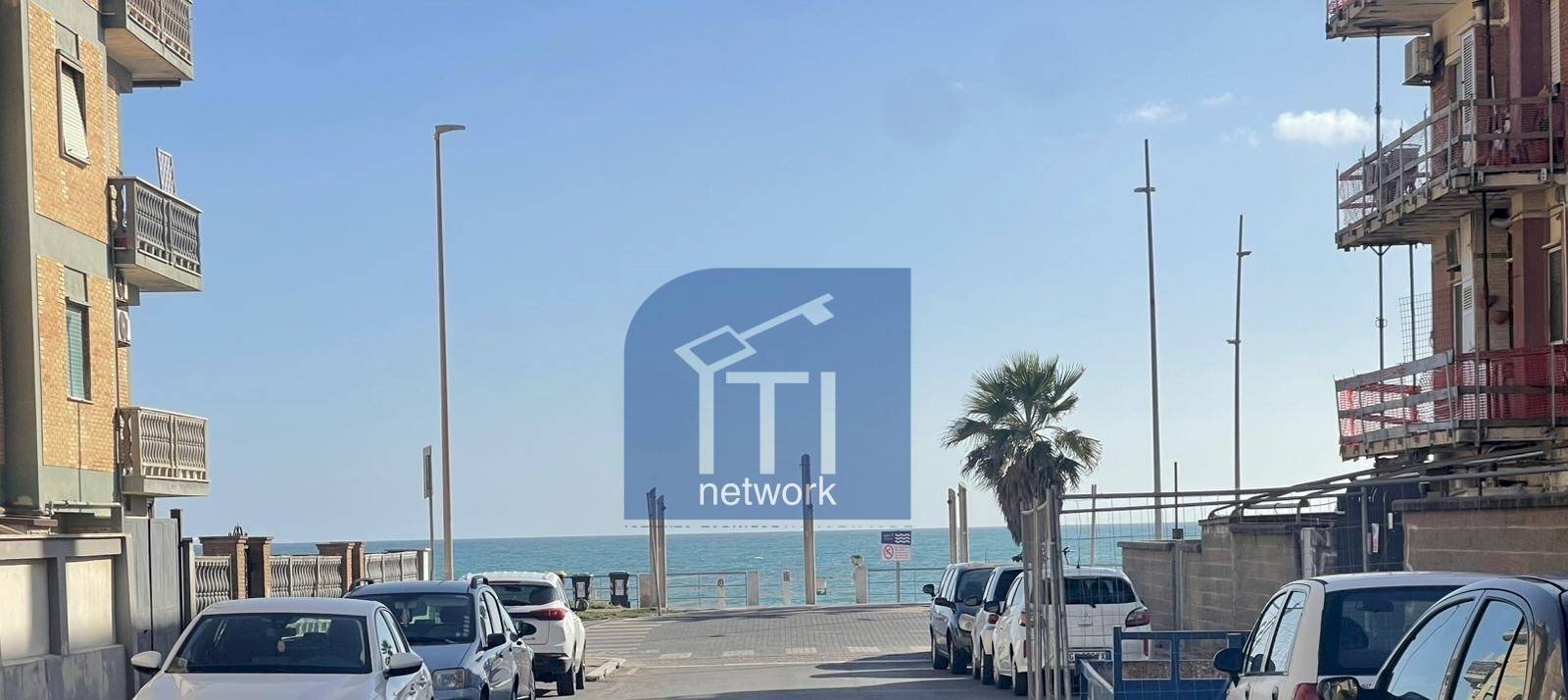 Foto 1 - Shop Via Antonio Forni, Roma - photo 1