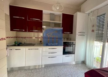 cucina - Trilocale via Rumenia, Pomezia - foto 6