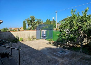 giardino - Villa via degli abeti, Ardea - foto 35