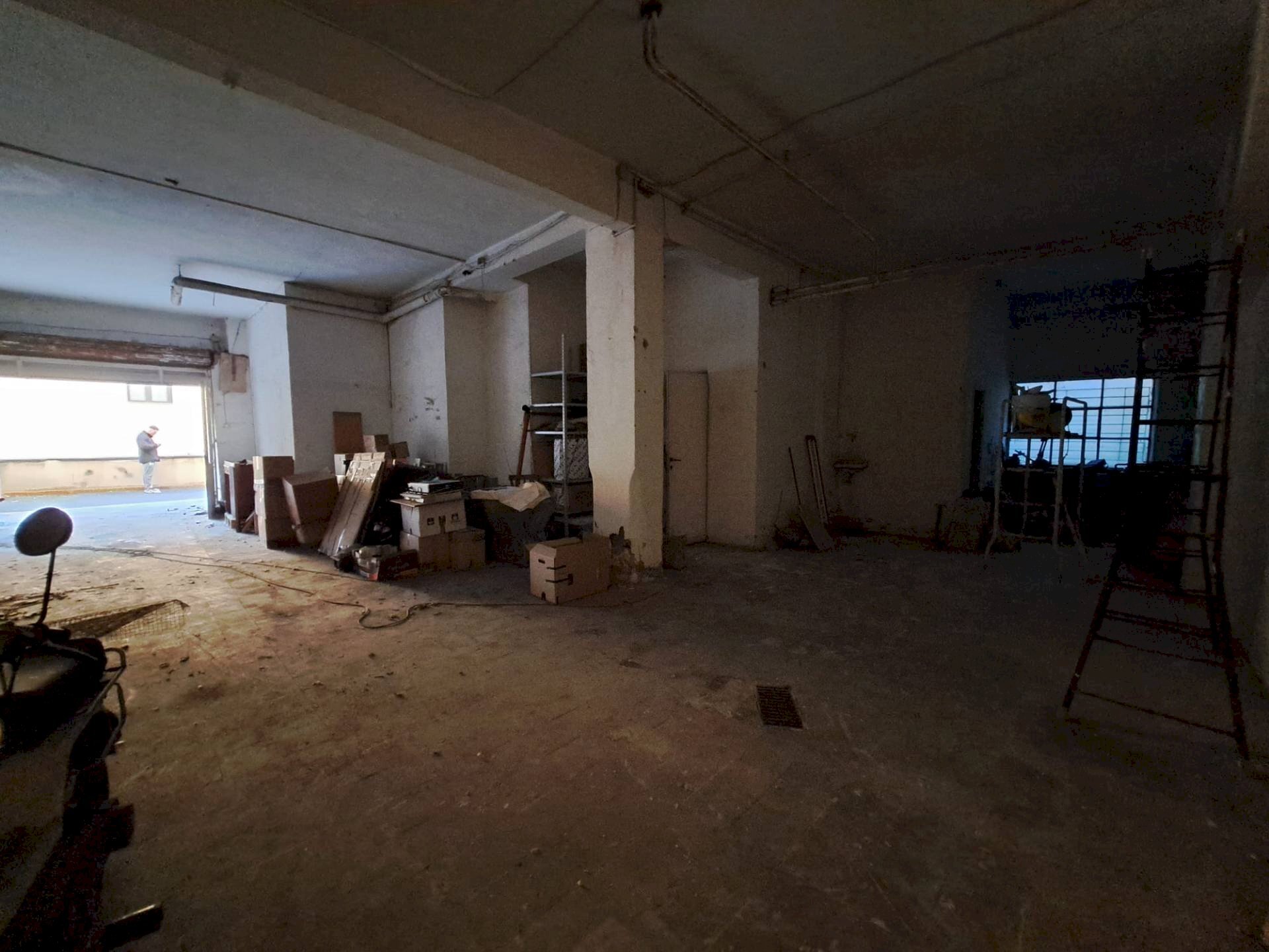 Foto 3 - Warehouse Via Monte Altissimo, Roma - photo 3