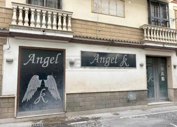 Immagine WhatsApp 2025-10-20 ore 10.41.39_6e828391 - Locale Commerciale Via Giulio Foglia, Marcianise - foto 2