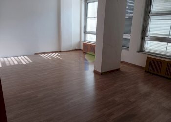 9.jpg - Ufficio Piazza Cavour 21, Livorno - foto 6