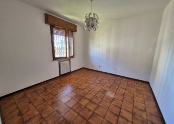 20251129_092943.jpg - Villetta Via riccione, Santarcangelo di Romagna - foto 9