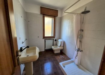 20251129_092950.jpg - Villetta Via riccione, Santarcangelo di Romagna - foto 10