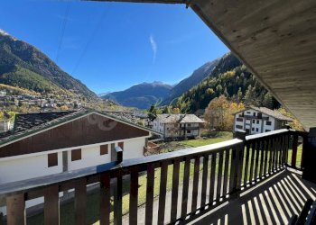 AFFITTO DOLONNE - VISTA - Attic Courmayeur - photo 12