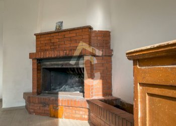 0449188F-855D-489C-9AB3-0EA825D3F3DB.jpeg - Casale Montecarotto - foto 13