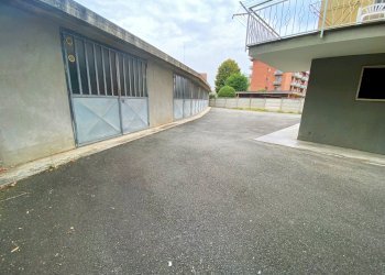 IMG_5426.JPG - Box Via Generale Gazzera 30, Ciriè - foto 2