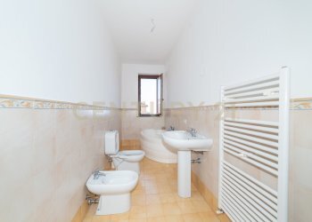 DSC07230.jpg - Casa indipendente Via Cassone 39 D, Zafferana Etnea - foto 19