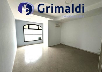 image00005.jpeg - Ufficio Napoli - foto 10