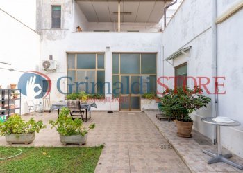 32 - appartamento Via Bruni 11 Lecce_risultato.jpg - Independent house Via Bruni Antonio 11, Lecce - photo 27