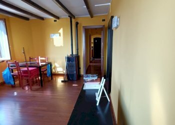 soggiorno - Trilocale Via Pievetta, Castel San Giovanni - foto 3