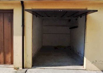 box - Trilocale Via Roma, Pieve Porto Morone - foto 4