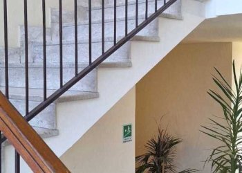 ingresso condominio - Trilocale Via Roma, Pieve Porto Morone - foto 5