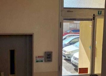 ingresso condominio - Trilocale Via Roma, Pieve Porto Morone - foto 7