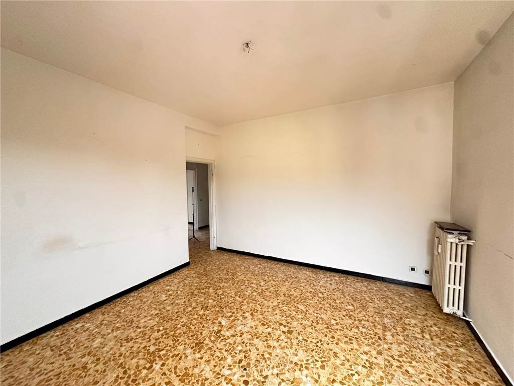 Three-room apartment VIA ADUA 1, Erba - photo 2