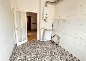 Three-room apartment VIA ADUA 1, Erba - photo 4