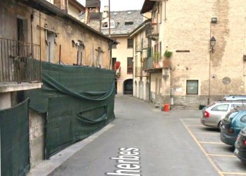 esterno lato nord - Casale via Malherbes, 23, Aosta - foto 4