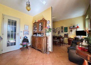 Two-room apartment Via Torino, La Cassa - photo 8