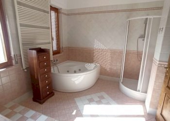 Appartamento Viale Vittorio Veneto, Carrù - foto 17