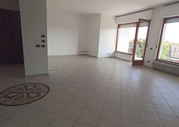 Appartamento Viale Vittorio Veneto, Carrù - foto 23