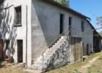 Casa indipendente Santo Stefano Belbo - foto 1