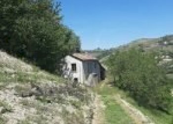 Casa indipendente Santo Stefano Belbo - foto 4