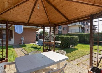 Three-room apartment Via Falcone e Borsellino, Nole - photo 8