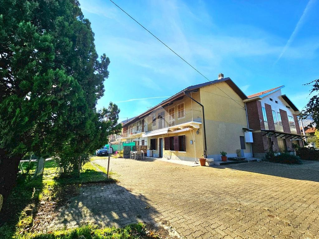 Semi-detached house Via torino, Fiano - photo 3