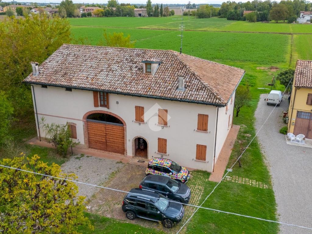 Independent house Via Grande, Poviglio - photo 1