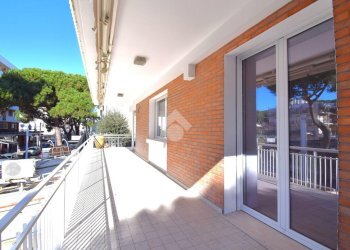 Quadrilocale Viale Dante, Riccione - foto 5