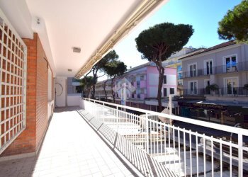 Quadrilocale Viale Dante, Riccione - foto 8