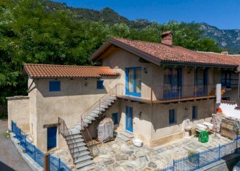 Casa semi indipendente Via dei Grilli, Revello - foto 1