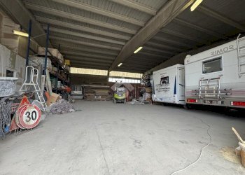 Capannone Via XXV Aprile, Galliate - foto 17