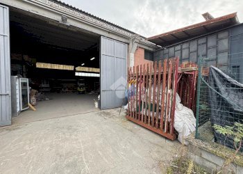 Capannone Via XXV Aprile, Galliate - foto 18