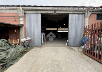 Capannone Via XXV Aprile, Galliate - foto 19