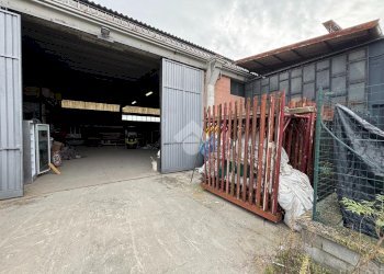 Capannone Via XXV Aprile, Galliate - foto 21