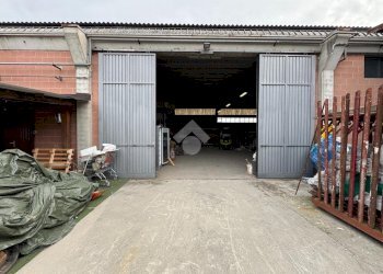 Capannone Via XXV Aprile, Galliate - foto 22