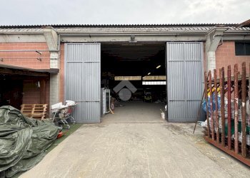 Capannone Via XXV Aprile, Galliate - foto 31