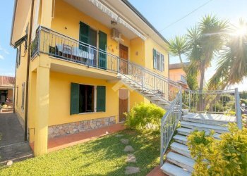 Casa indipendente Via Mario Giannini, Santo Stefano di Magra - foto 1