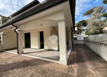 Porzione di casa Via Donato Bramante, Comacchio - foto 2