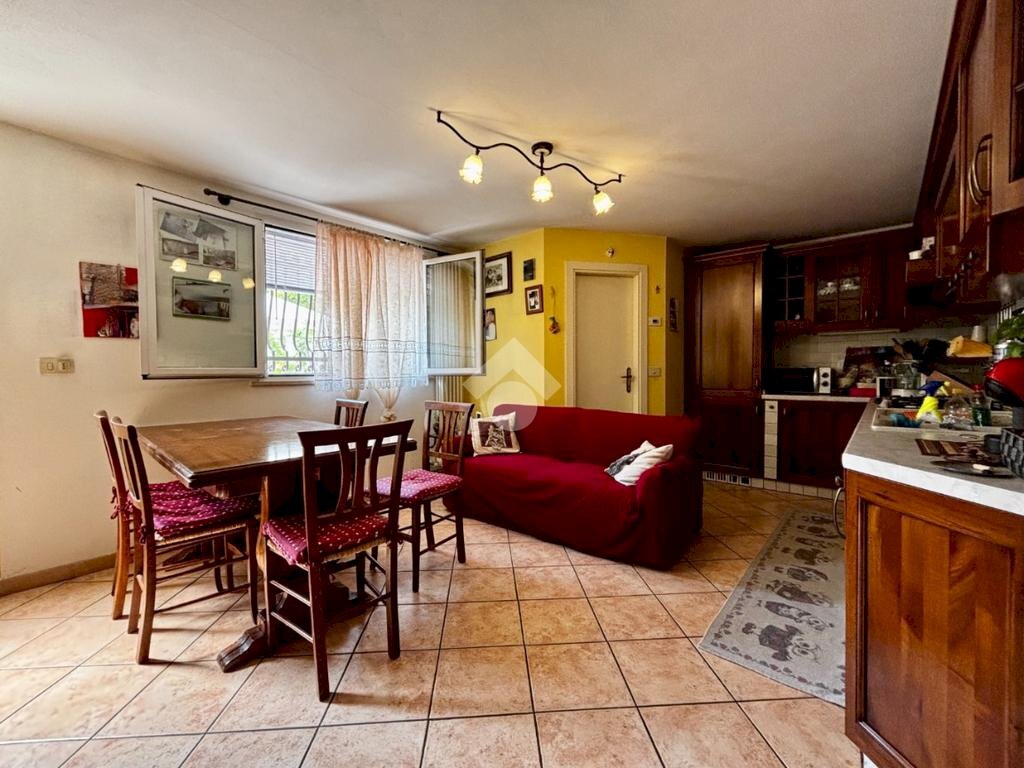 Villa a Schiera Via Meldola, Rimini - foto 2