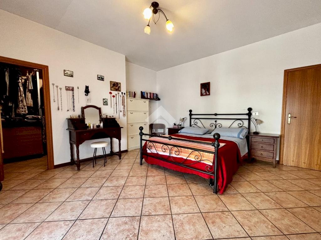 Villa a Schiera Via Meldola, Rimini - foto 3