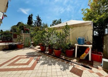 Villa a Schiera Via Meldola, Rimini - foto 7