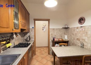 Foto 9 - Trilocale Via 4 Novembre
 
9, Aosta - foto 9