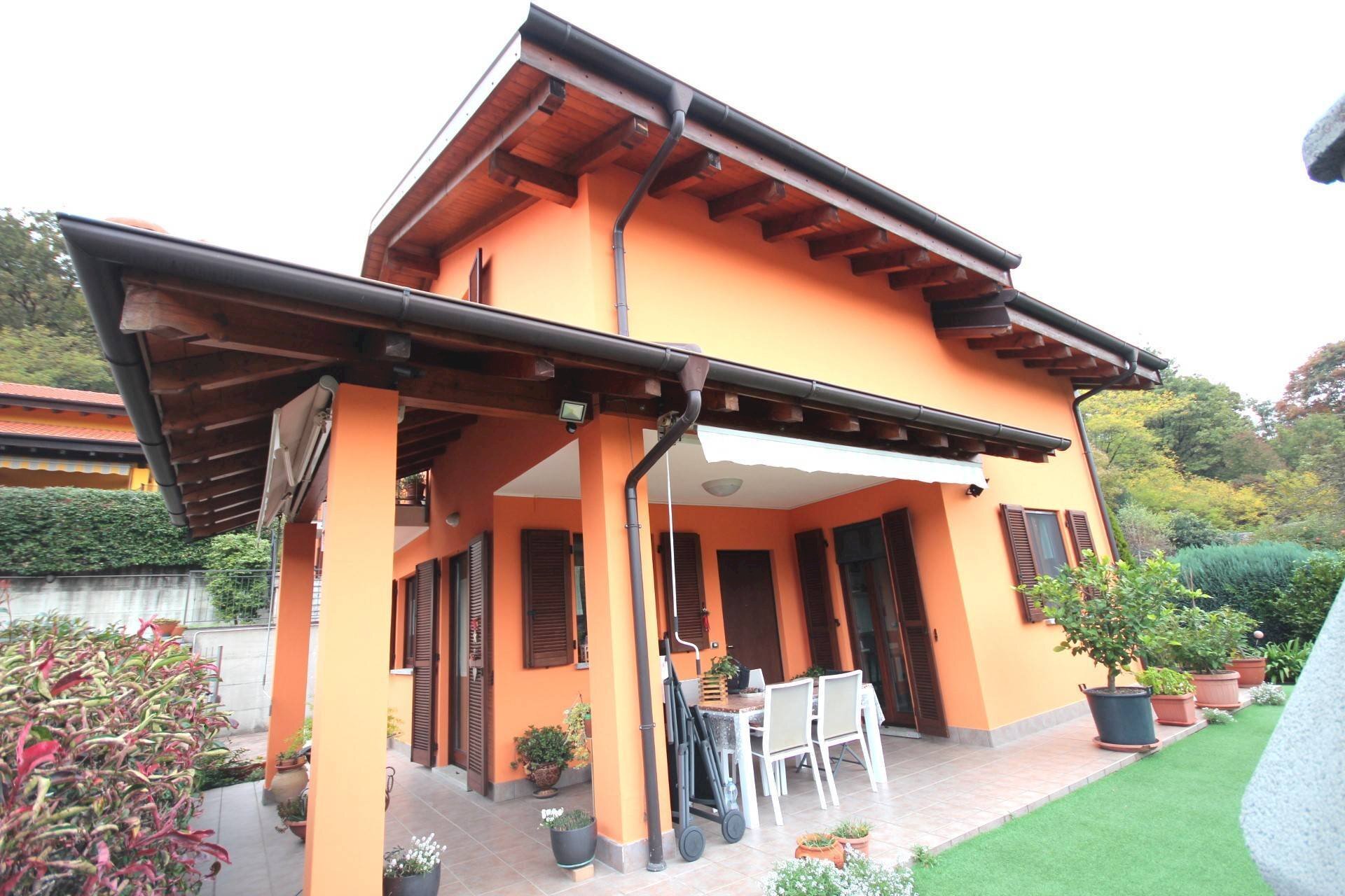 Foto 2 - Casa indipendente Via Verdi
 
6, San Bernardino Verbano - foto 2