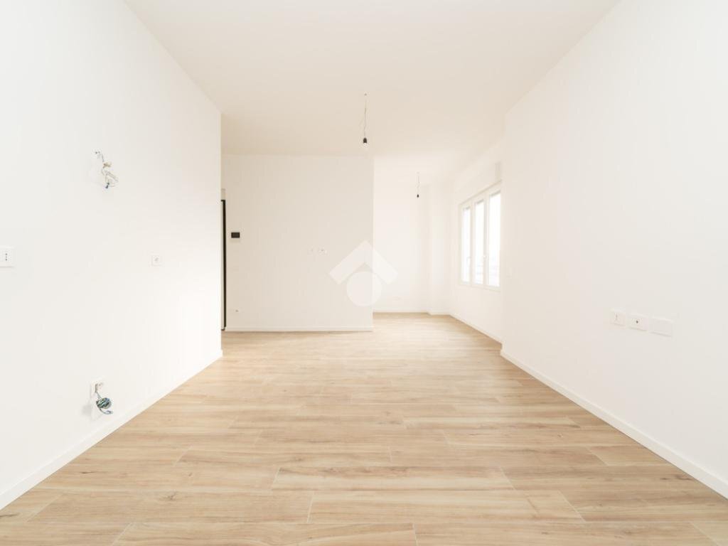 Three-room apartment Via Cortina D'Ampezzo, Milano (neighborhood Vigentino) - photo 1