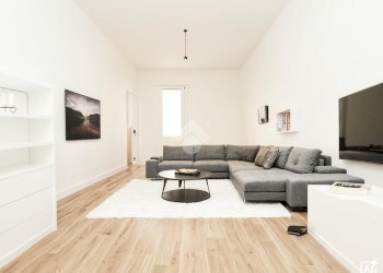 Trilocale Via Cortina D'Ampezzo, Milano (zona Vigentino) - foto 2