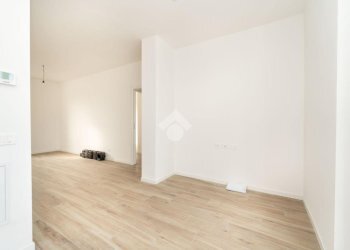 Trilocale Via Cortina D'Ampezzo, Milano (zona Vigentino) - foto 8